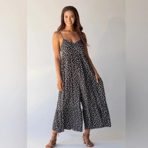 Natural Life Floral Wide Leg Jumpsuit Black Rose Print Size Large - Picture 1 of 16